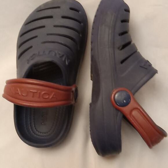 Nautica Kids Size 8 Navy and Red Clog Sandals Athleisure, Summer, Fun Beach - Picture 6 of 8